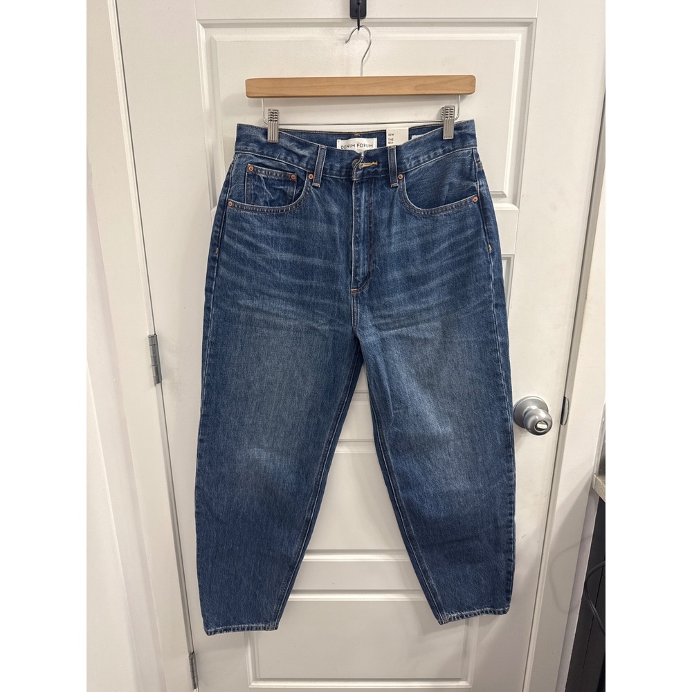 Denim Forum The Gia High Rise Carrot Jeans Medium Wash Blue Denim 30W